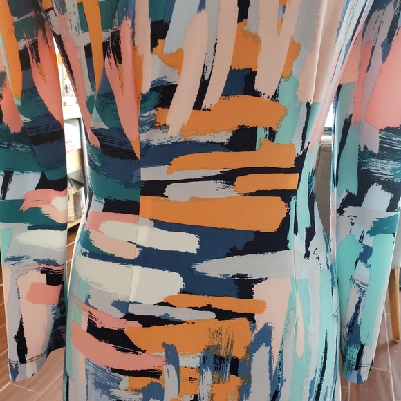 Dress - Picture 6 of 8